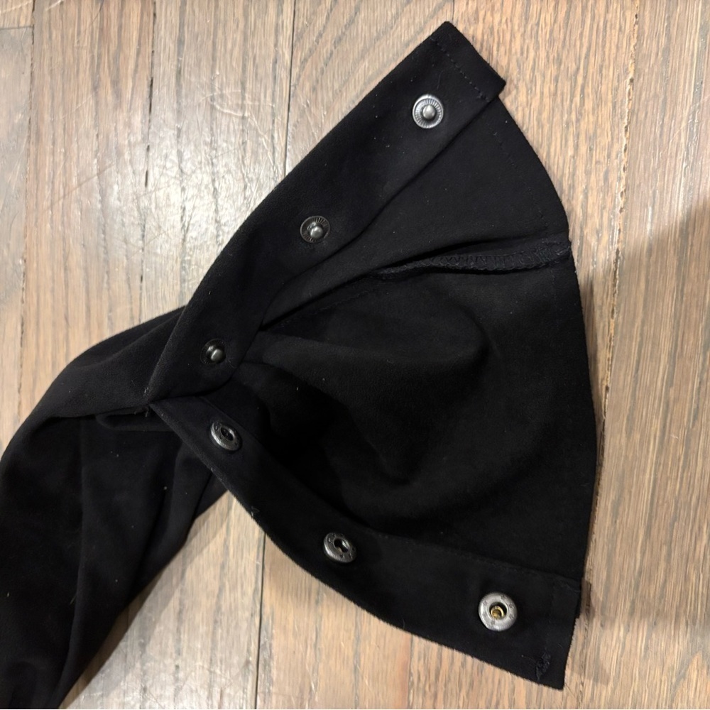 Kut from the Kloth Black Cardigan. XS - Picture 6 of 8